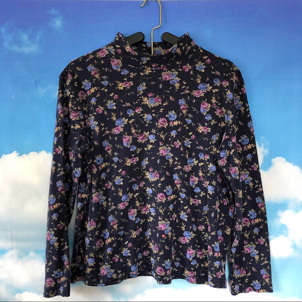 *sold* Vintage rose mockneck
